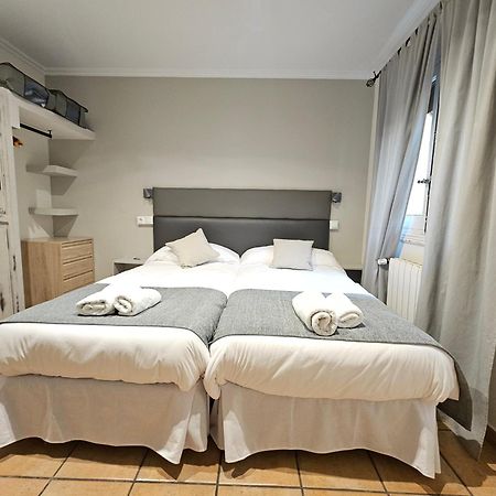 Hostal La Campana Toledo Ngoại thất bức ảnh