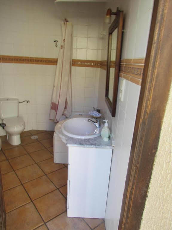 Hostal La Campana Toledo Ngoại thất bức ảnh